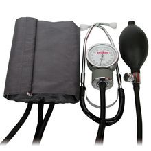 Aneroidni mehanski merilnik krvnega tlaka Me300